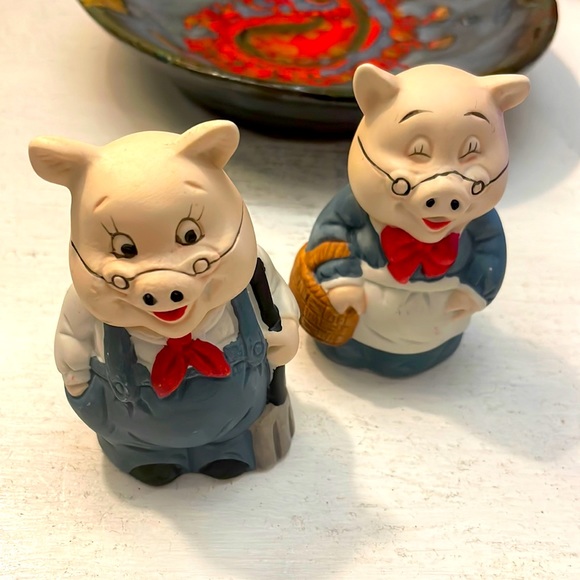 Vintage Other - Vintage Pair of Porcelain Pigs Figurines (not salt & pepper shakers) 3 1/4” Tall